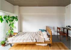 気分が整うミニマルな寝室