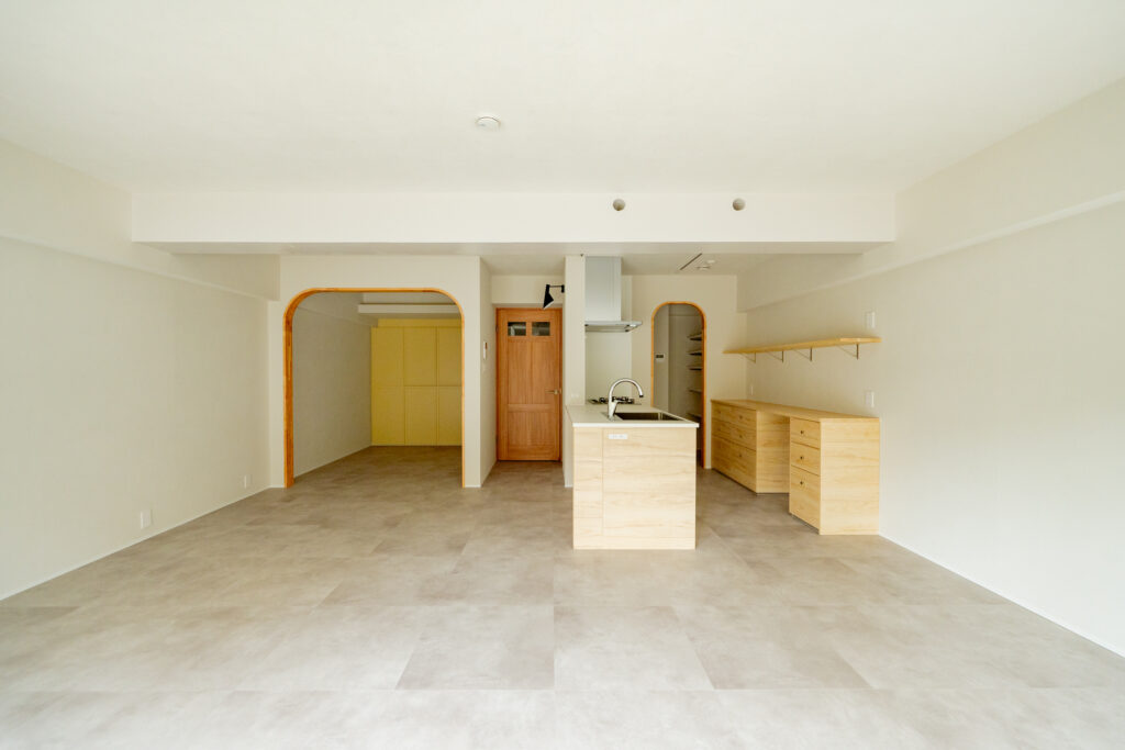 寝るだけじゃない寝室へ。くつろぎの時間を広げる、一人暮らしのための心地よいリノベーション